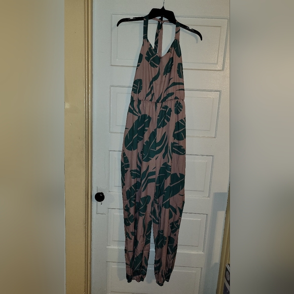 Shein XL Tan halter jumpsuit - Picture 2 of 3
